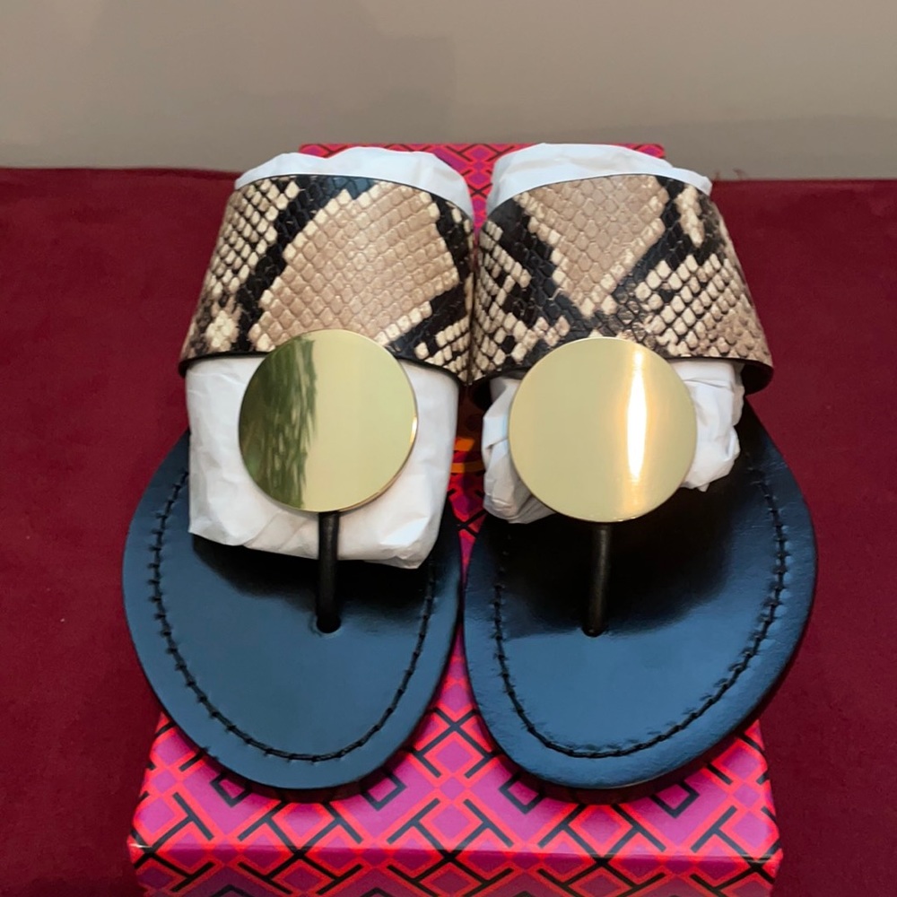 BNIB Tory Burch patos sandals